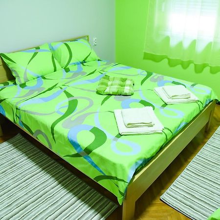 Prenociste Pilot Hotel Ni Exterior foto