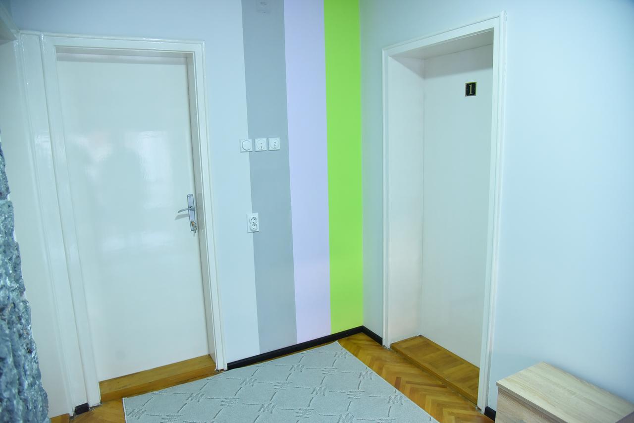 Prenociste Pilot Hotel Ni Exterior foto