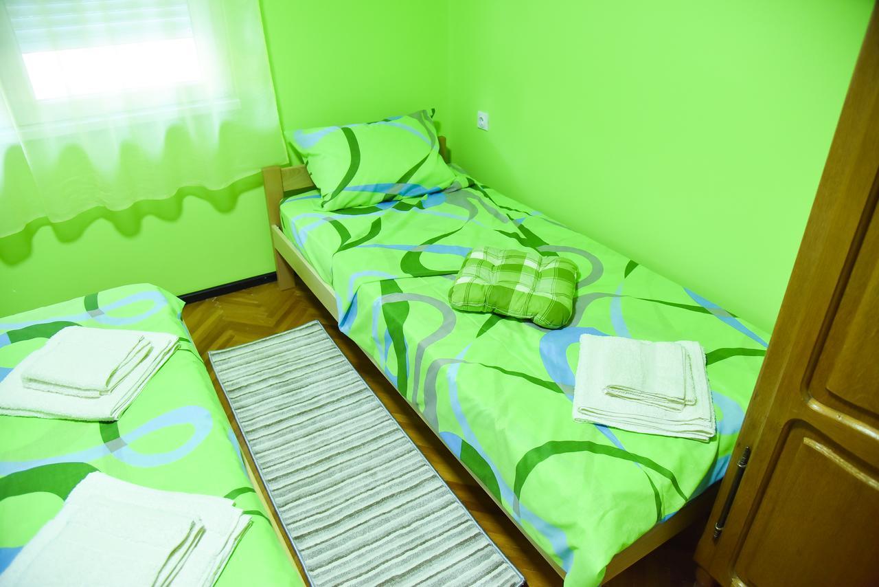 Prenociste Pilot Hotel Ni Exterior foto